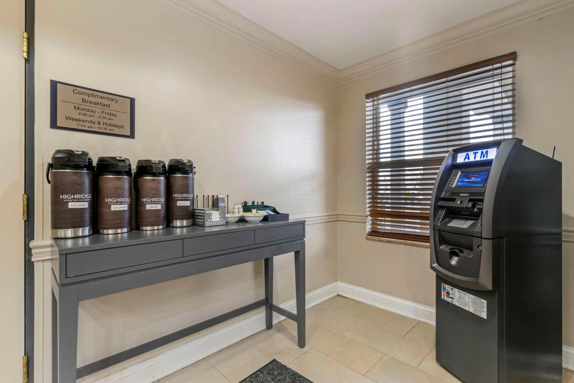 Country Inn & Suites By Radisson, Tampa Airport North, Fl ภายนอก รูปภาพ