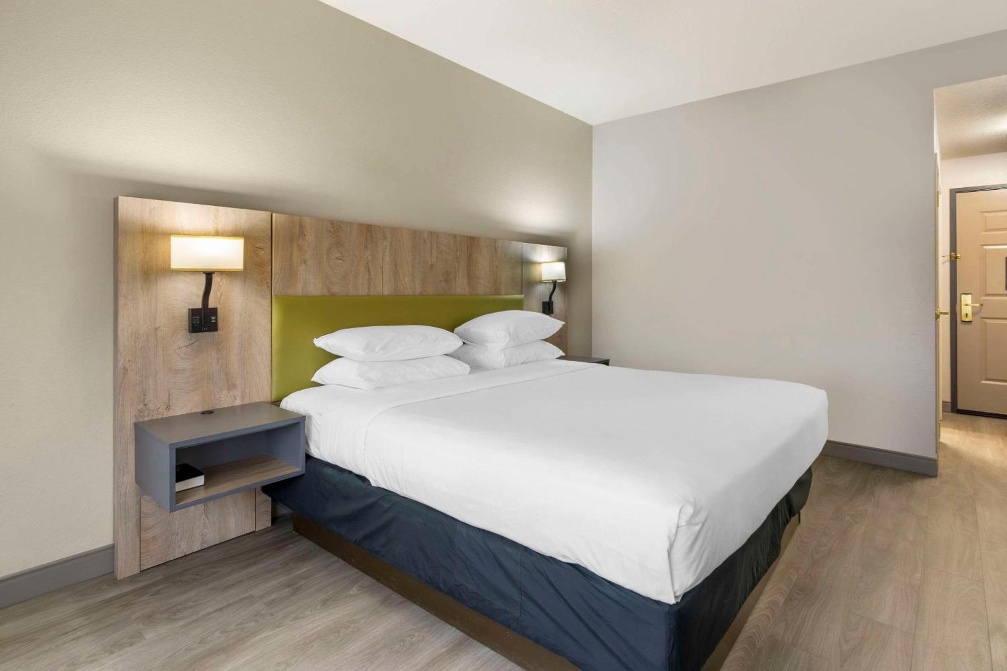 Country Inn & Suites By Radisson, Tampa Airport North, Fl ภายนอก รูปภาพ
